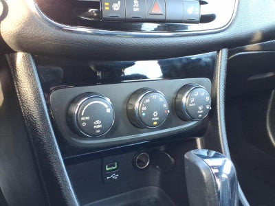 2014 Chrysler 200 Limited