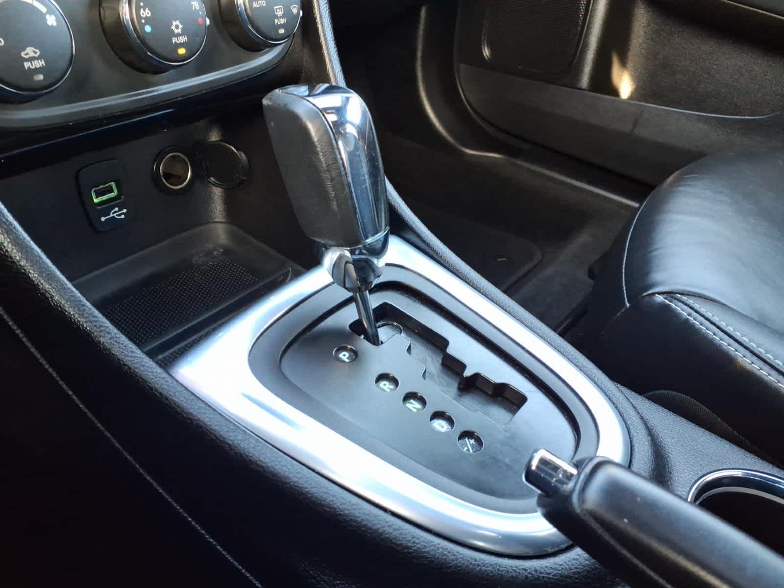 2014 Chrysler 200 Limited