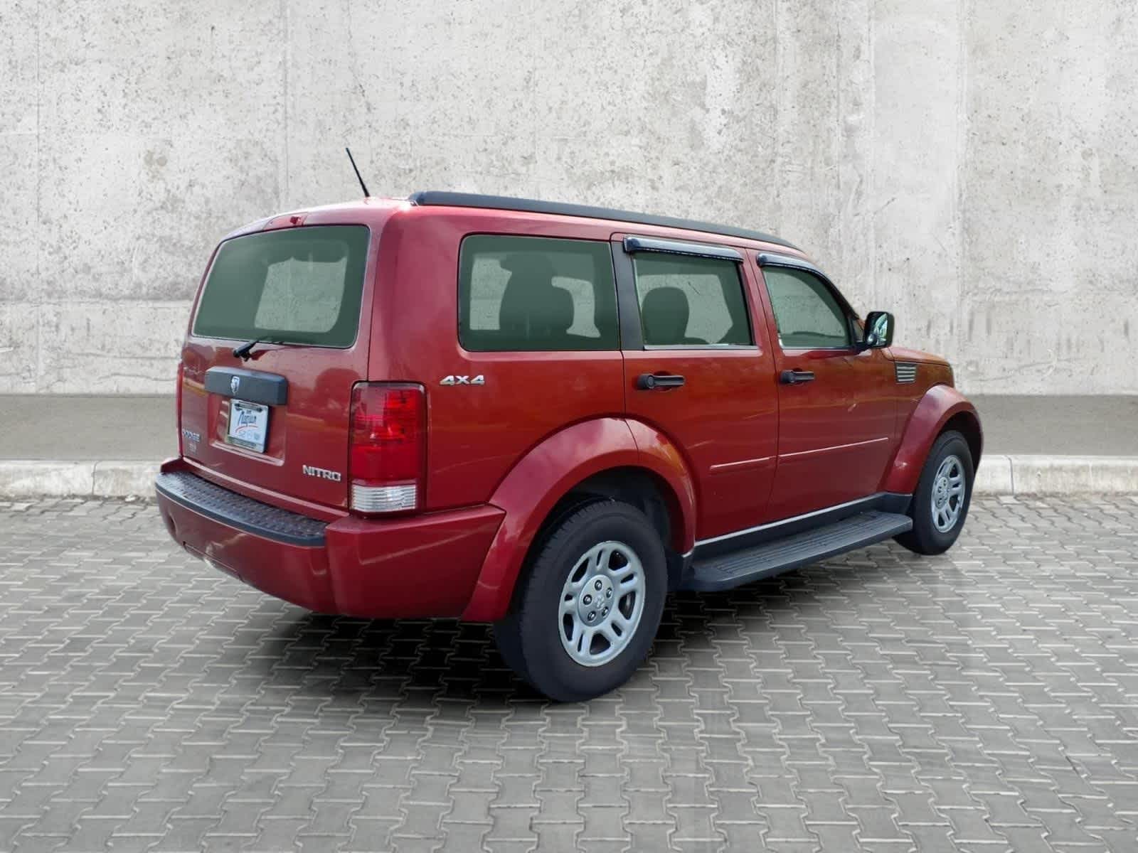 2009 Dodge Nitro SE