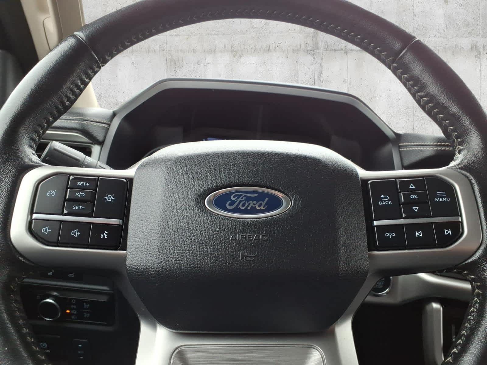 2024 Ford Expedition XLT