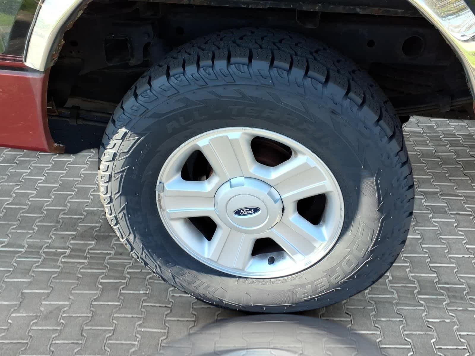 2004 Ford F-150 Base