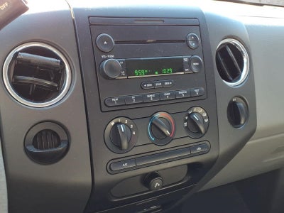 2004 Ford F-150 Base