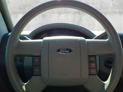 2004 Ford F-150 Base