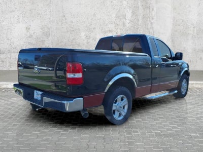 2004 Ford F-150 Base