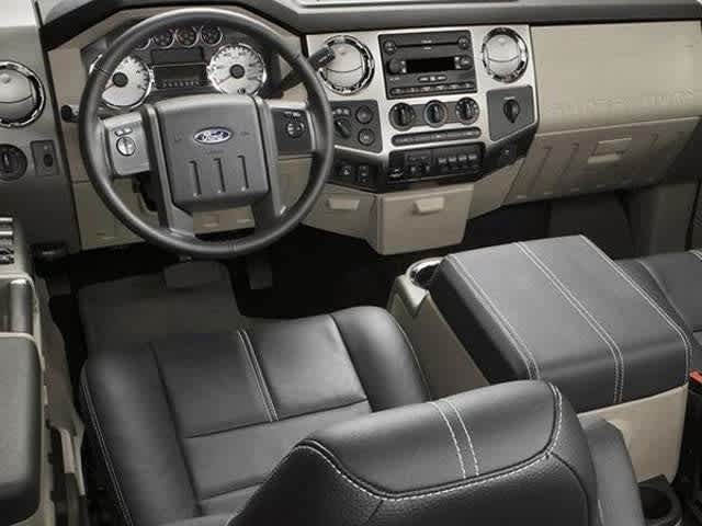 2009 Ford Super Duty F-350 SRW XLT
