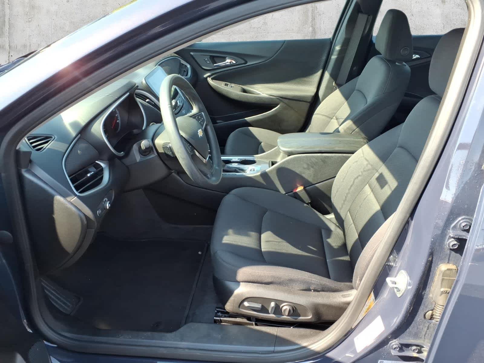 2025 Chevrolet Malibu LT