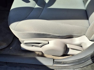 2003 Saturn Ion ION 2