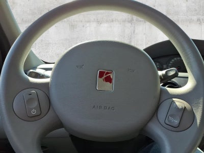 2003 Saturn Ion ION 2