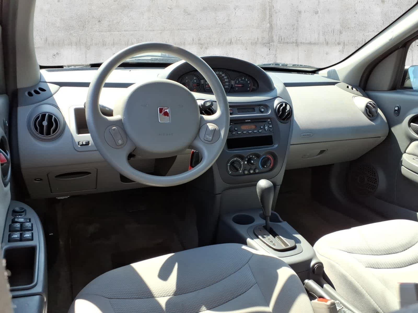 2003 Saturn Ion ION 2