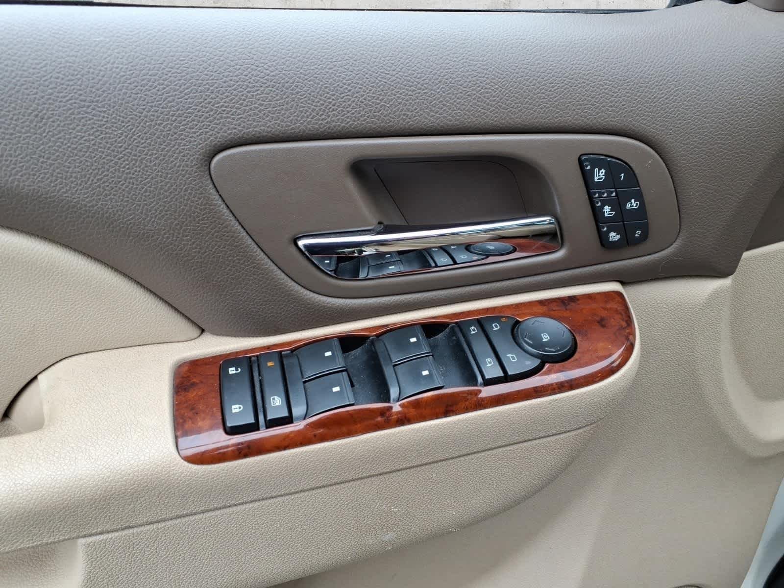 2014 Chevrolet Suburban LTZ