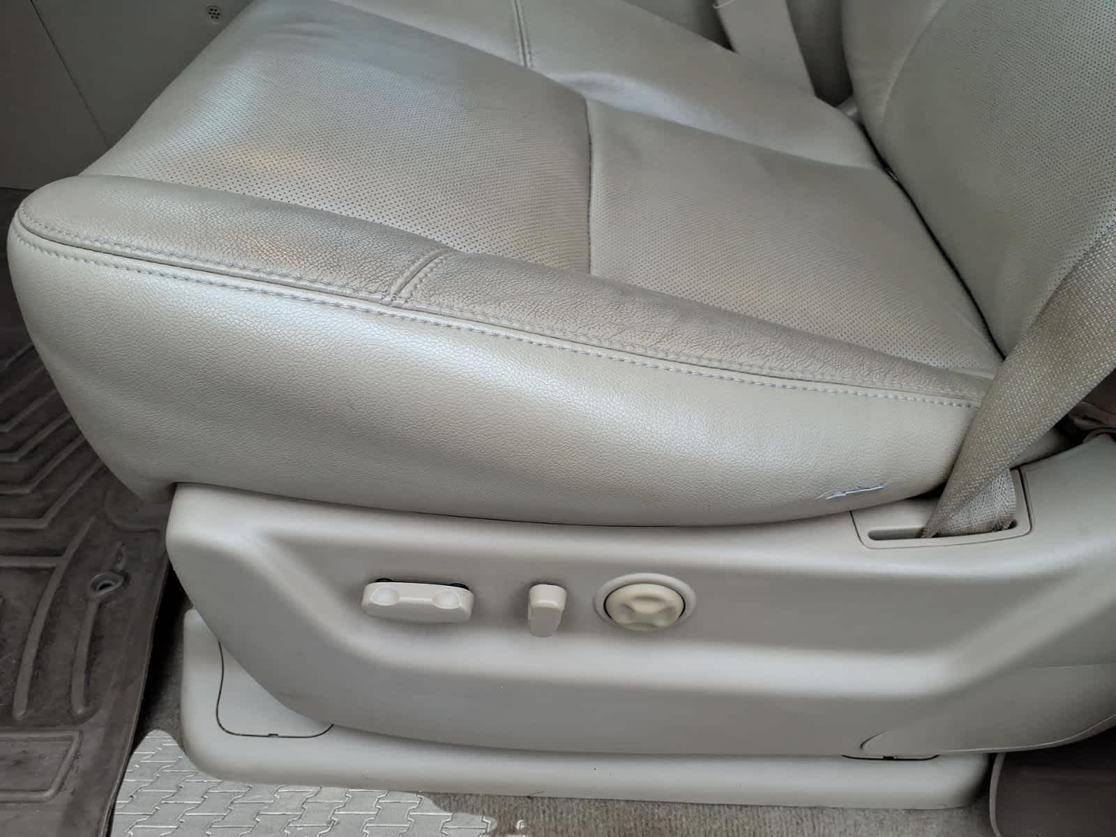 2014 Chevrolet Suburban LTZ