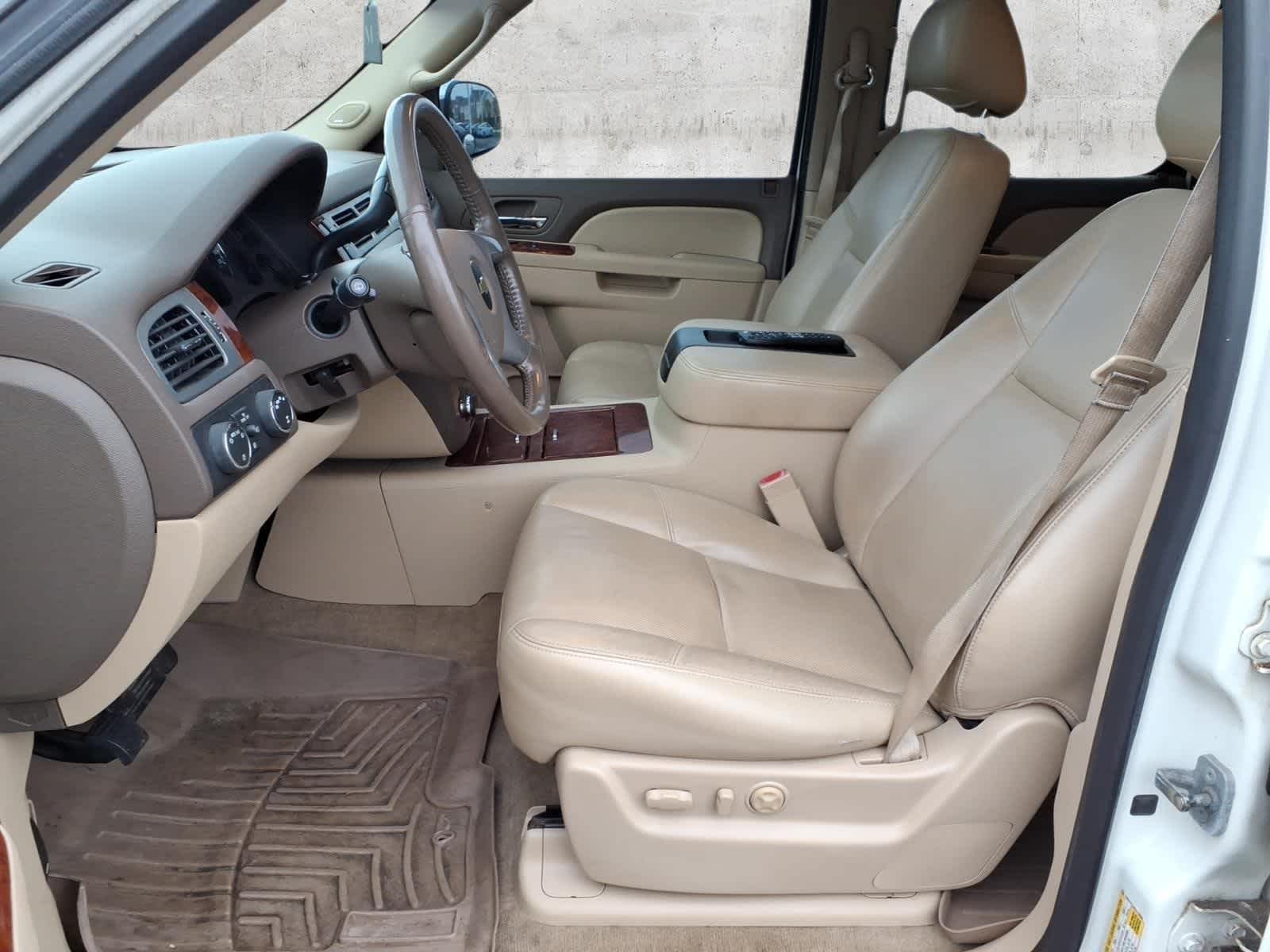 2014 Chevrolet Suburban LTZ