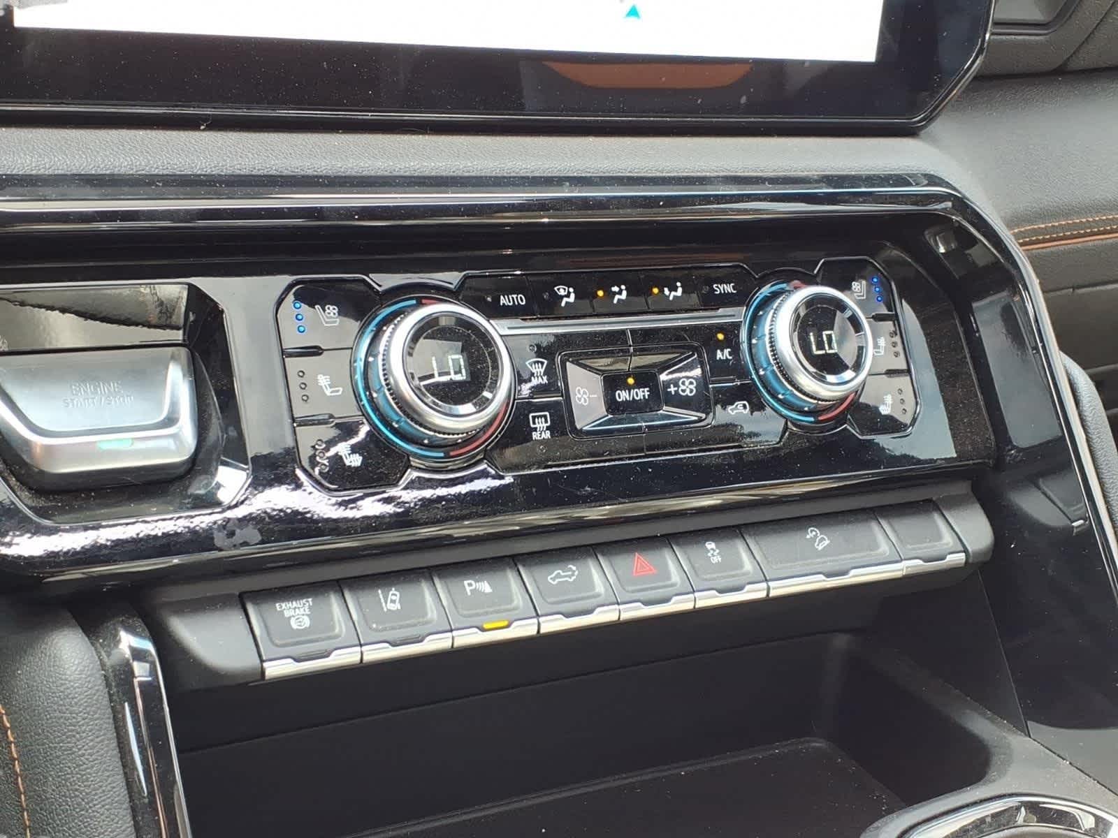 2024 GMC Sierra 2500HD AT4