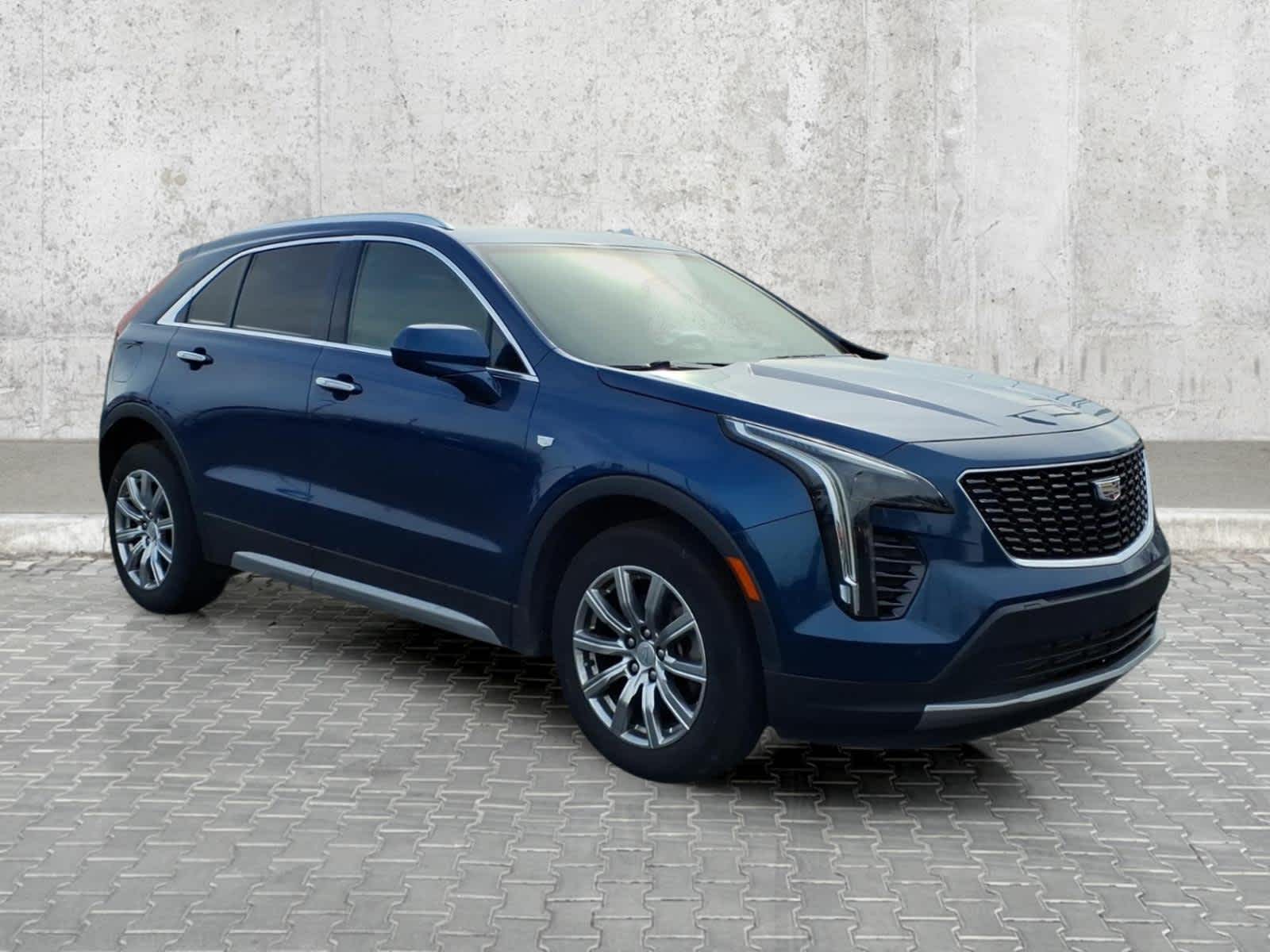 2019 Cadillac XT4 AWD Premium Luxury