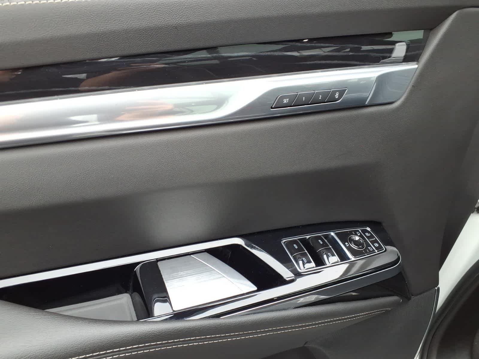 2025 Cadillac Escalade 4WD Sport