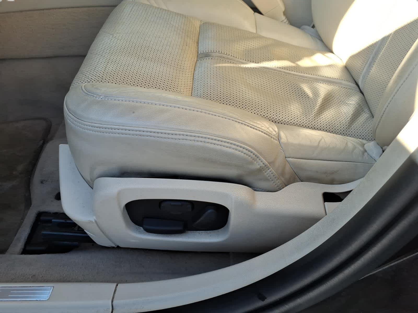 2009 Lincoln MKS Base
