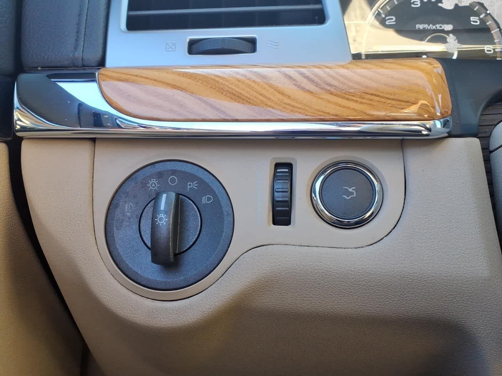 2009 Lincoln MKS Base