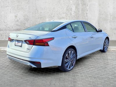 2025 Nissan Altima SL