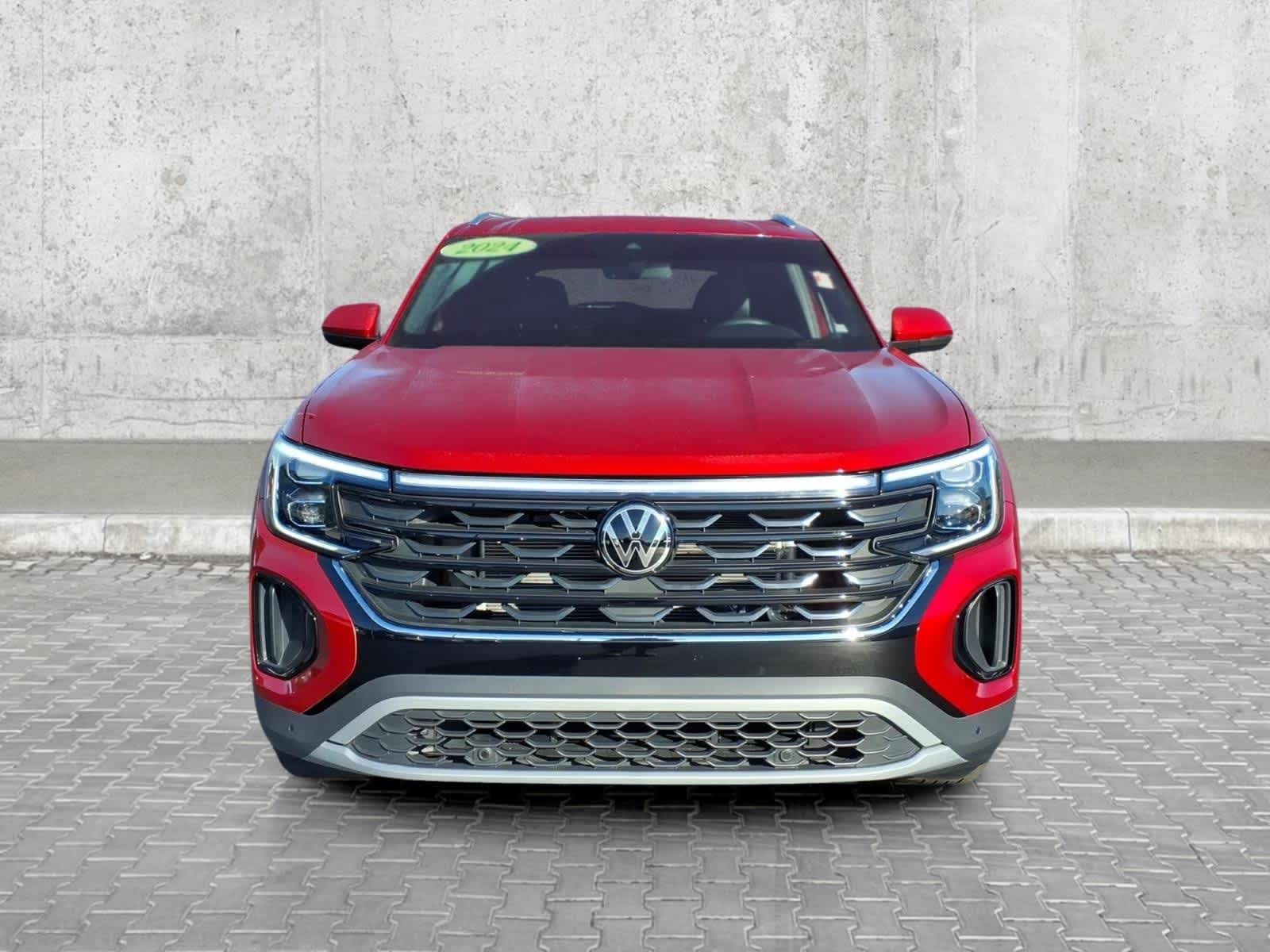 2024 Volkswagen Atlas Cross Sport 2.0T SE w/Technology