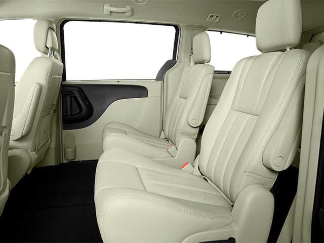 2012 Chrysler Town & Country Touring