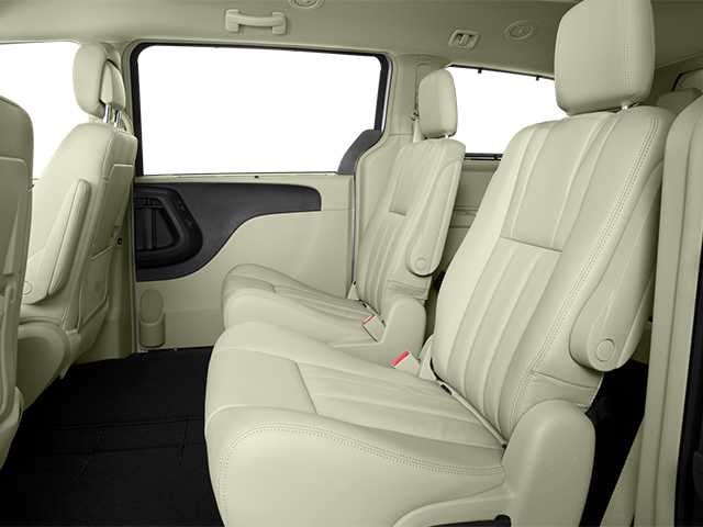 2013 Chrysler Town & Country Touring