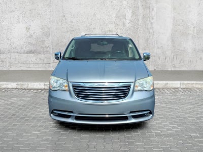 2013 Chrysler Town & Country Touring-L