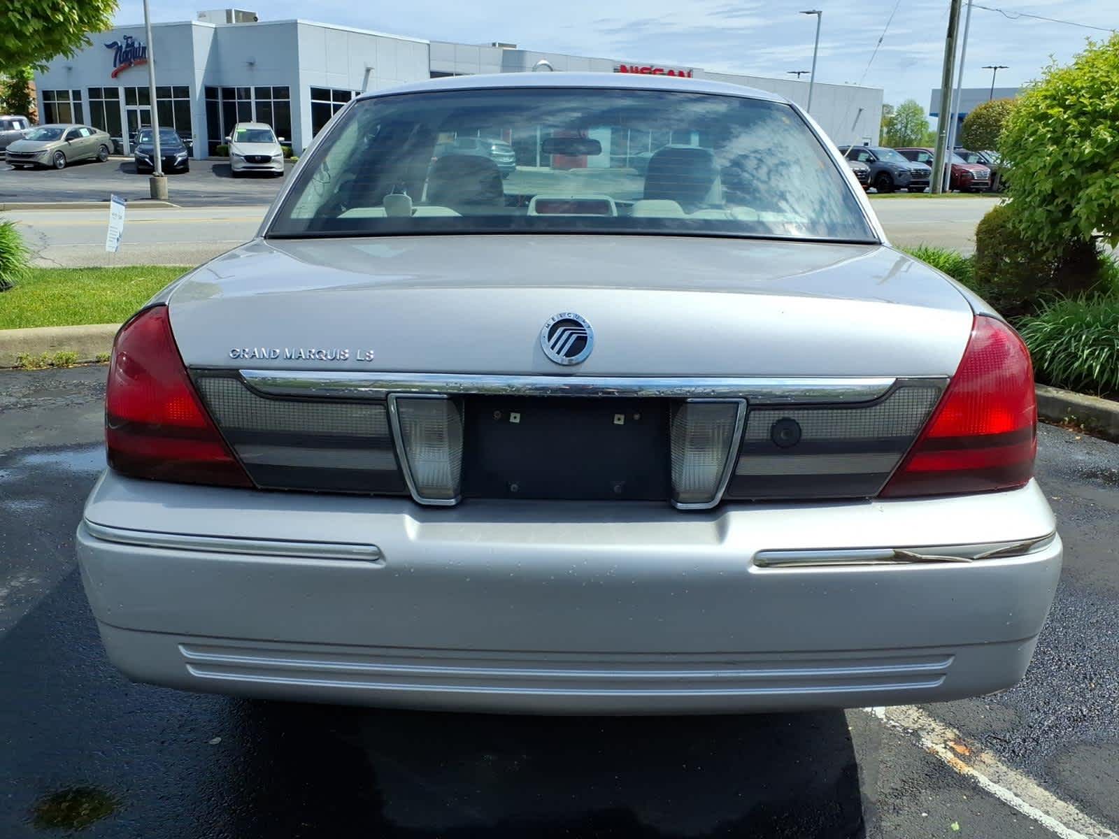 2010 Mercury Grand Marquis Base