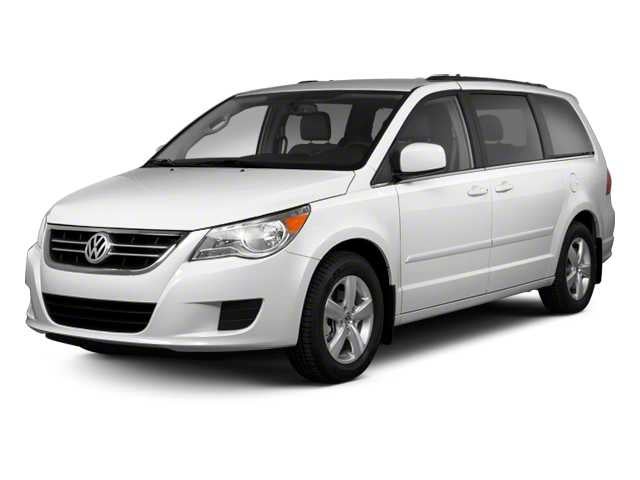 2010 Volkswagen Routan SE