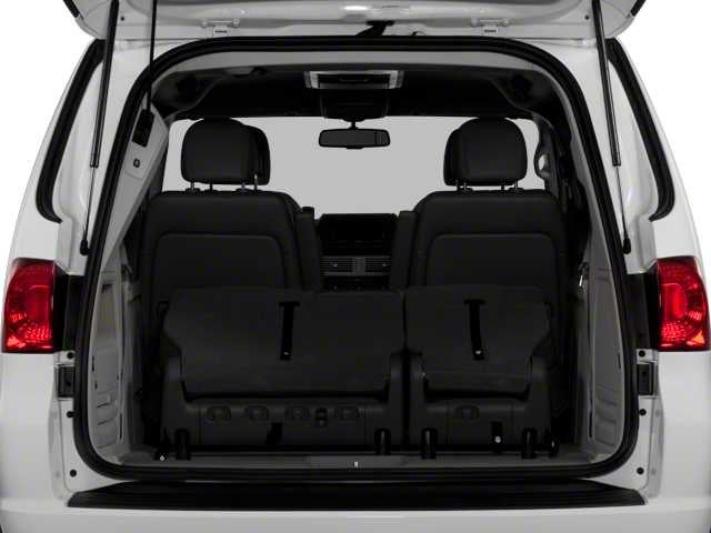 2010 Volkswagen Routan SE