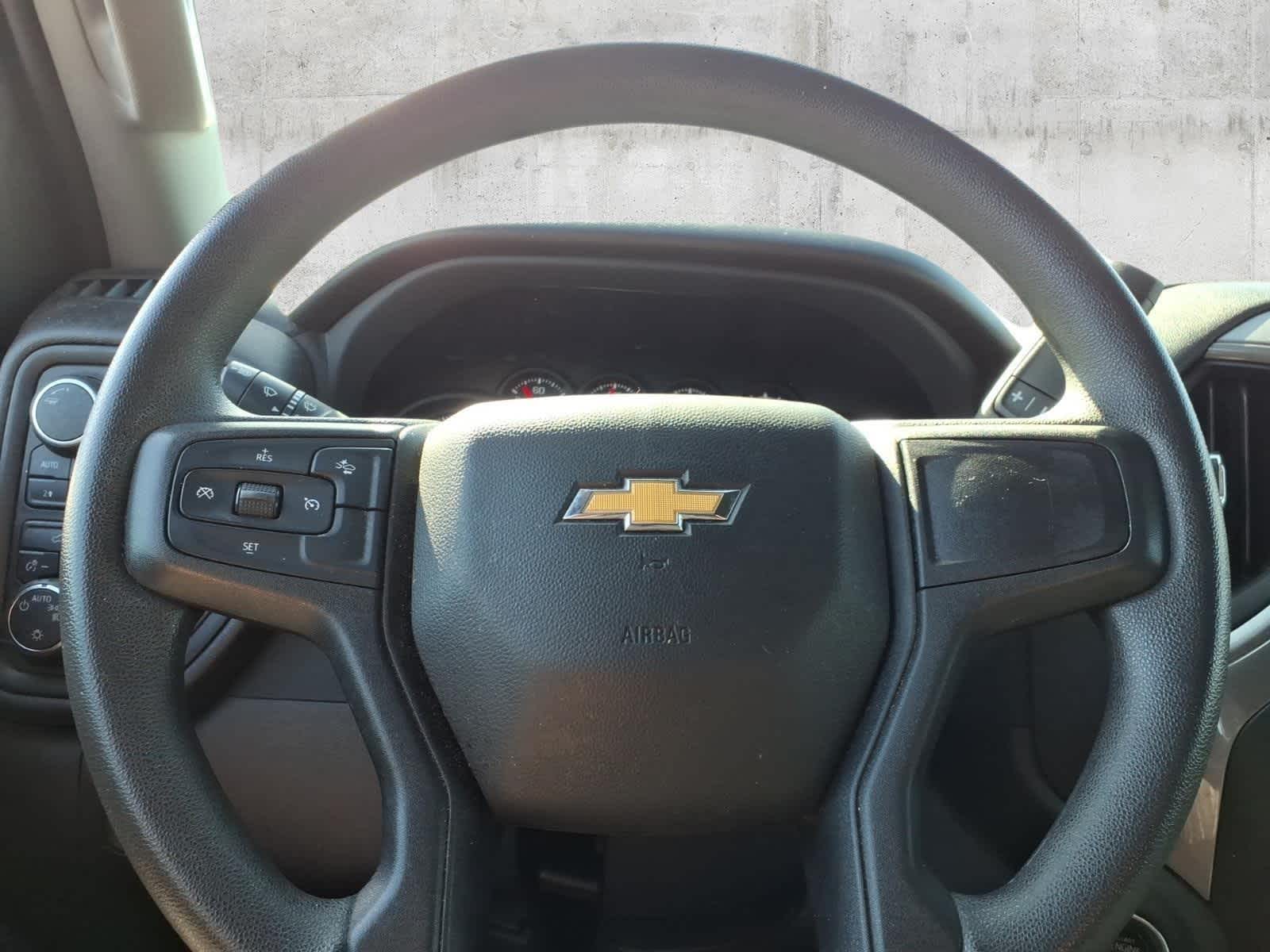 2022 Chevrolet Silverado 1500 Custom