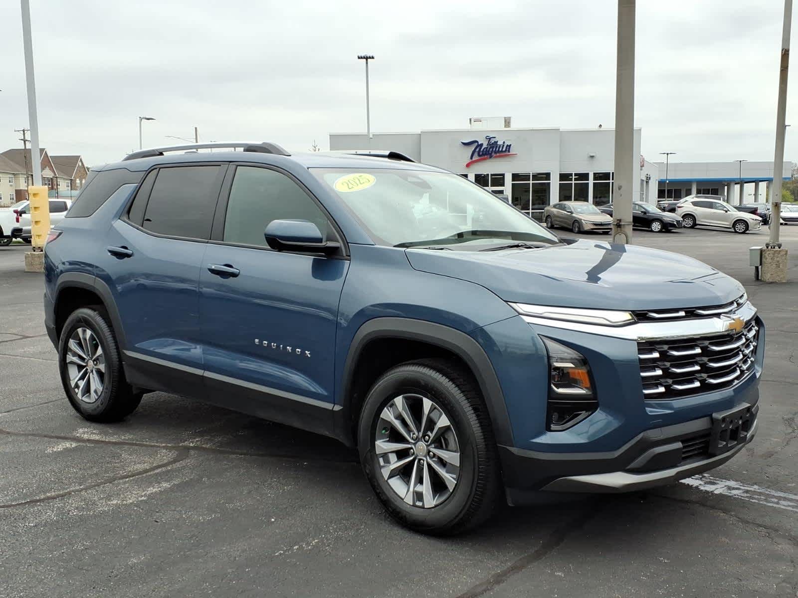 2025 Chevrolet Equinox AWD LT
