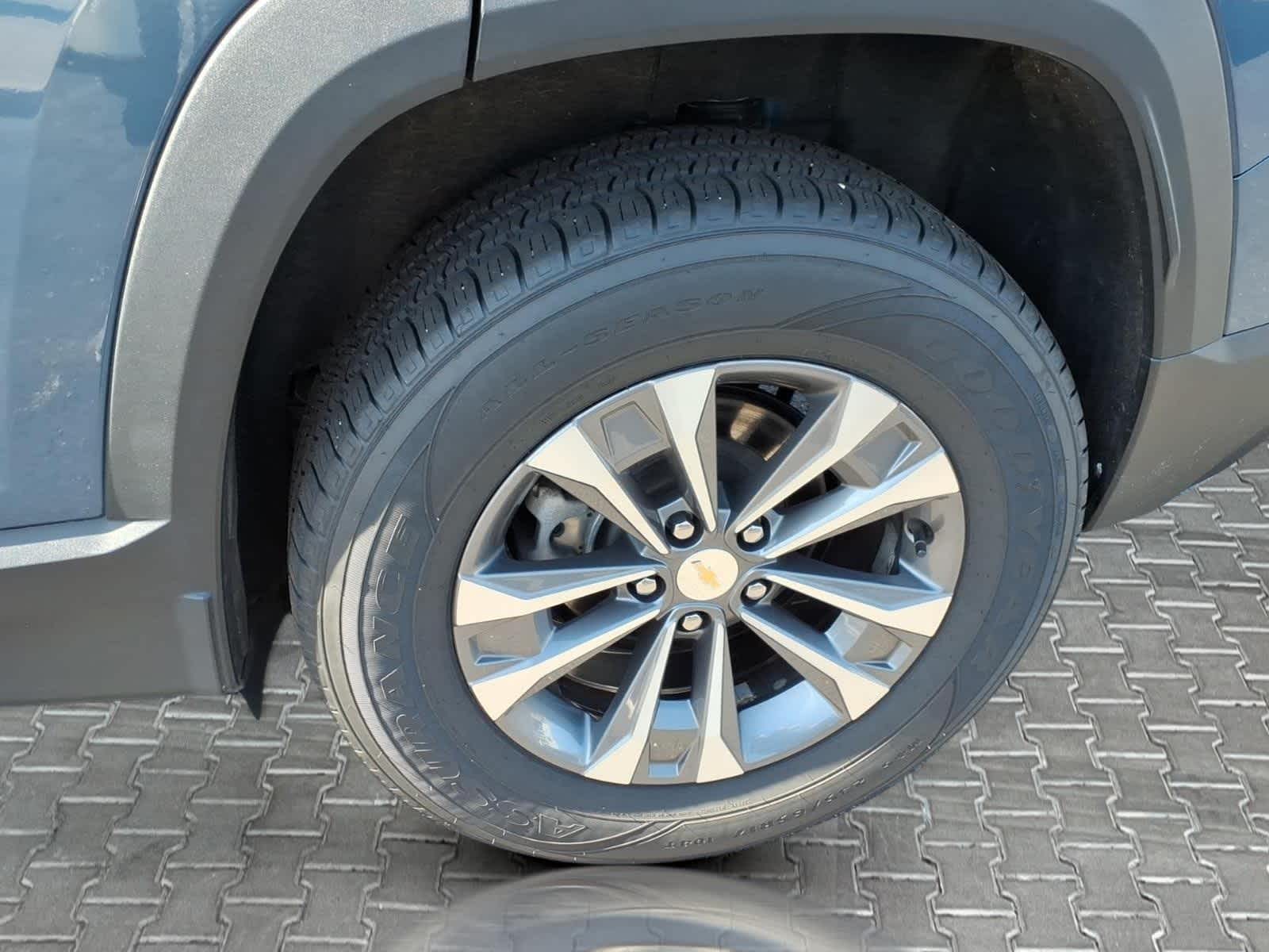 2025 Chevrolet Equinox AWD LT