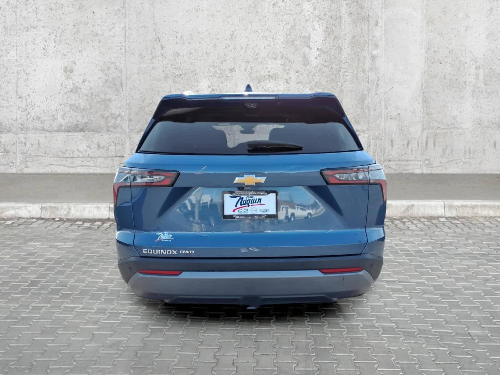 2025 Chevrolet Equinox AWD LT