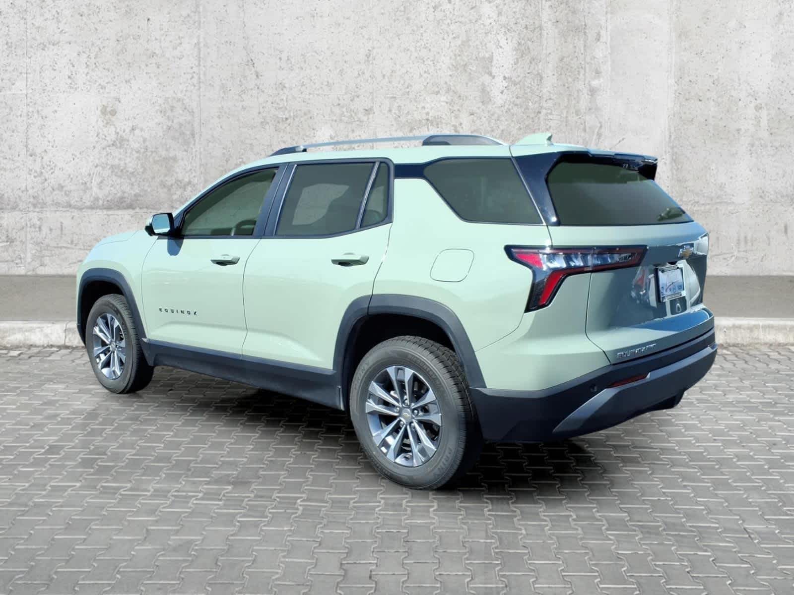 2025 Chevrolet Equinox AWD LT