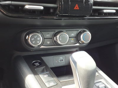 2025 Nissan Kicks S