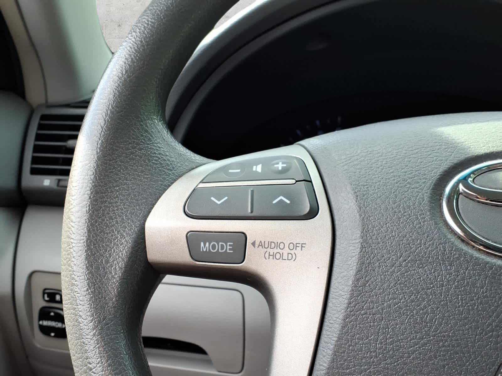2010 Toyota Camry LE