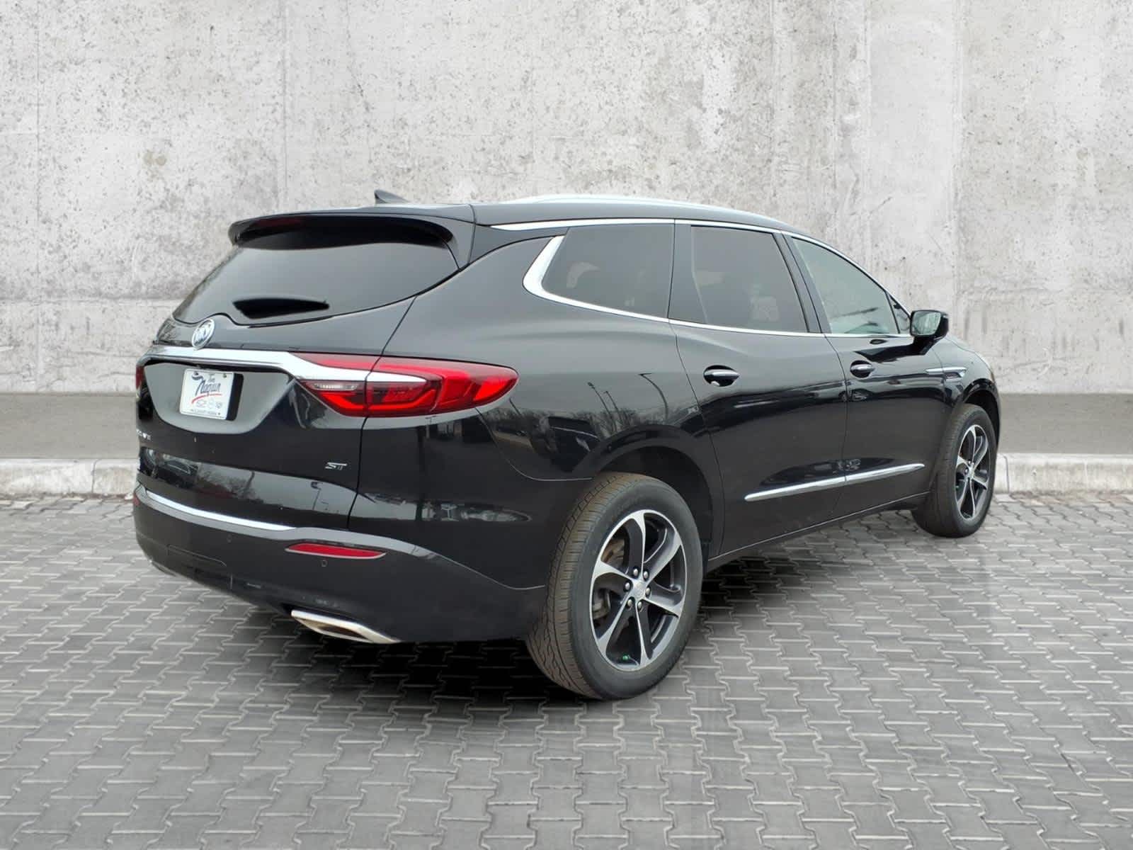 2021 Buick Enclave Essence