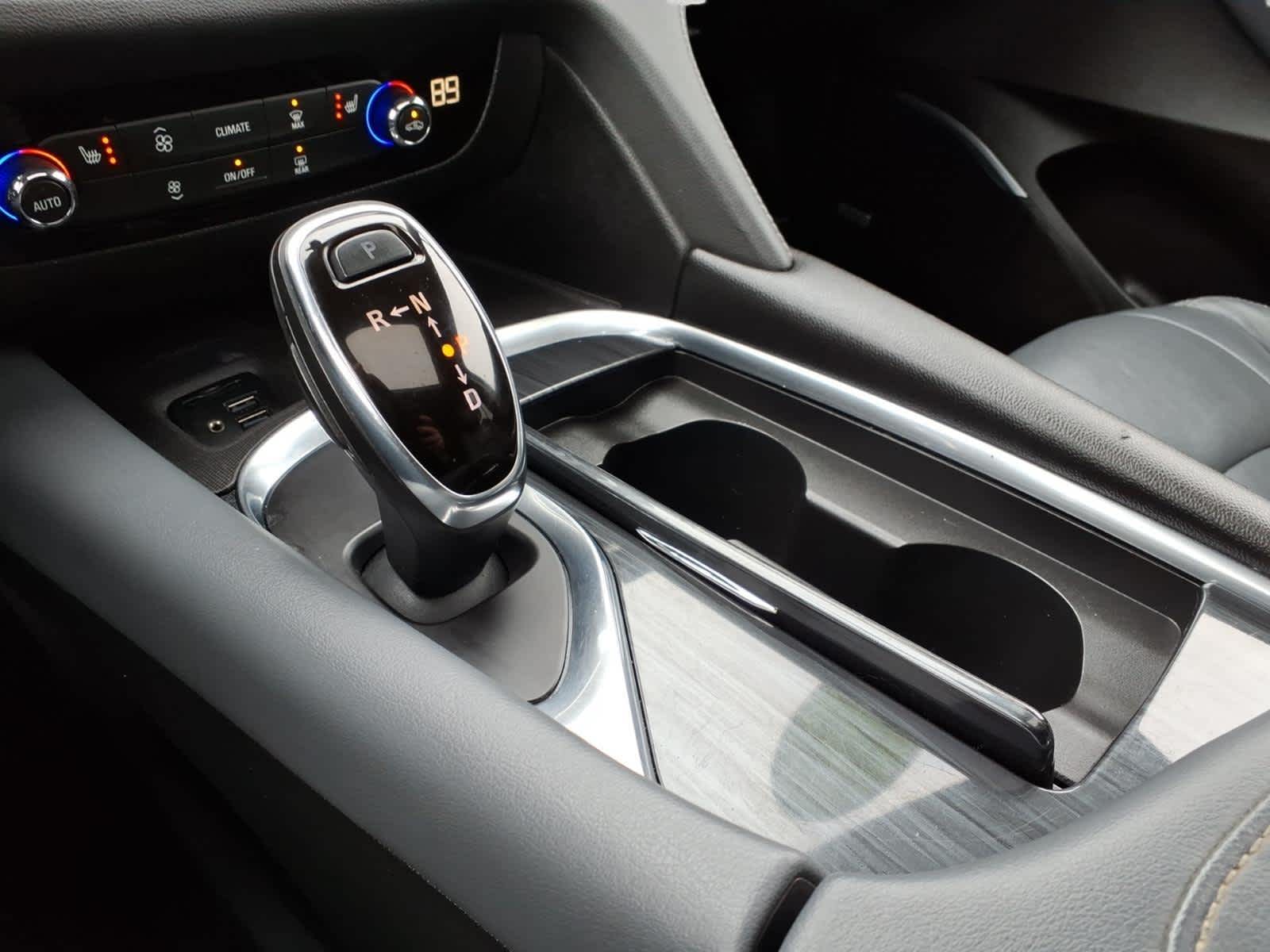 2021 Buick Enclave Essence