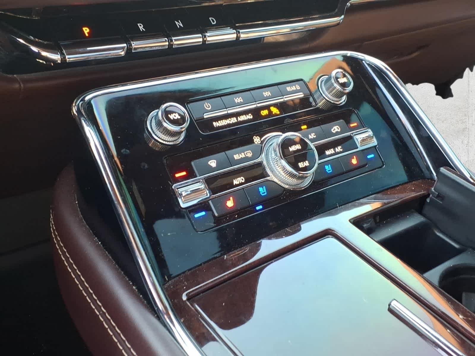 2020 Lincoln Navigator Black Label