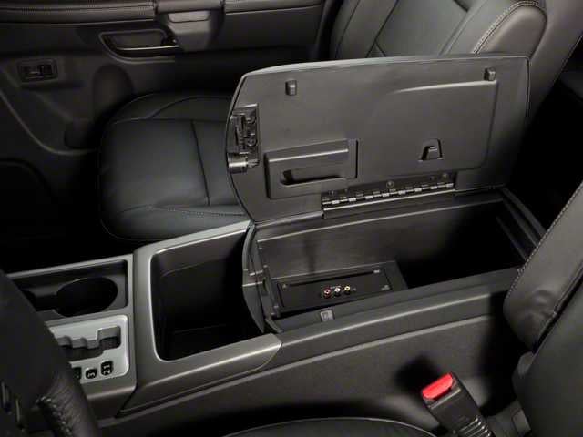 2010 Nissan Armada Platinum