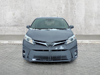 2018 Toyota Sienna XLE Premium