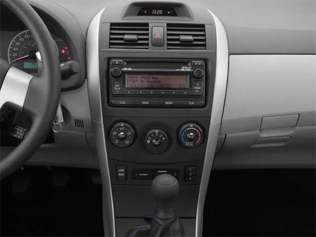 2013 Toyota Corolla LE