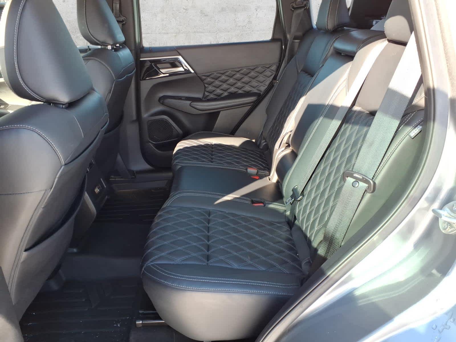 2022 Mitsubishi Outlander SEL Special Edition