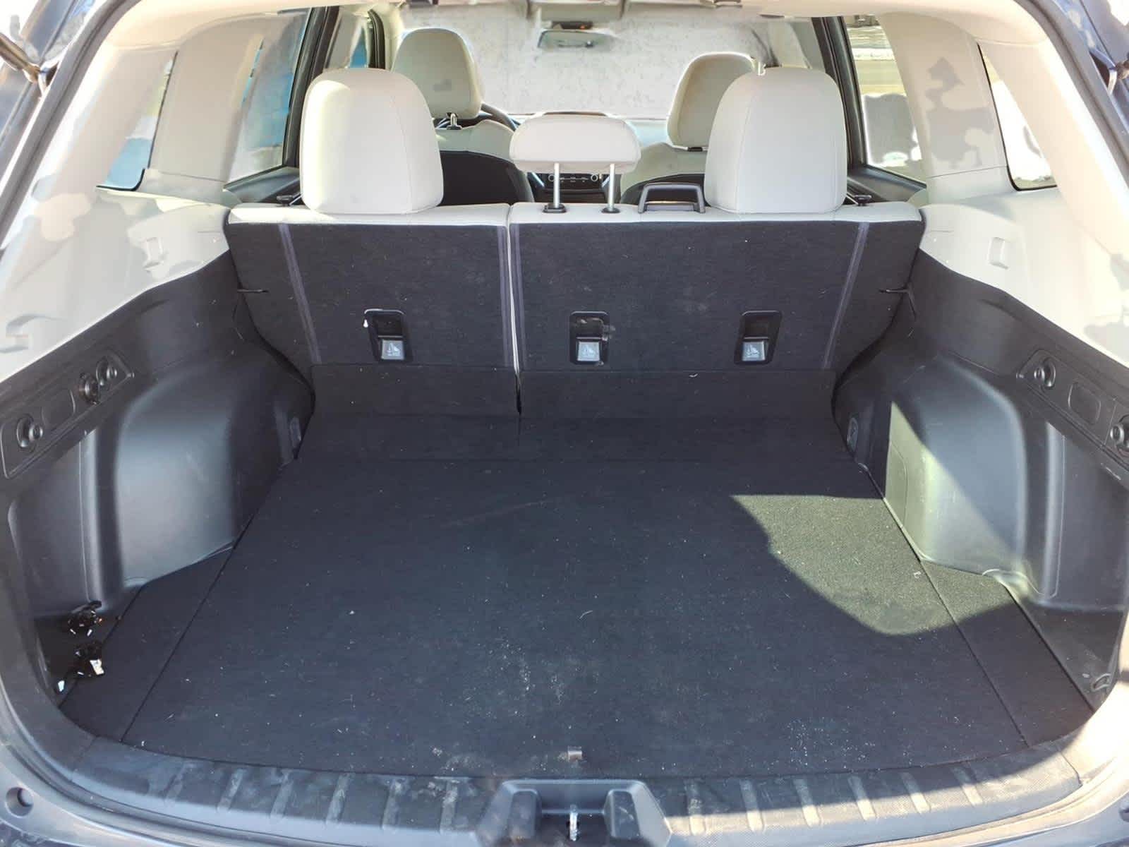 2023 Subaru Forester Base