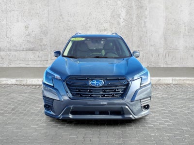 2023 Subaru Forester Base