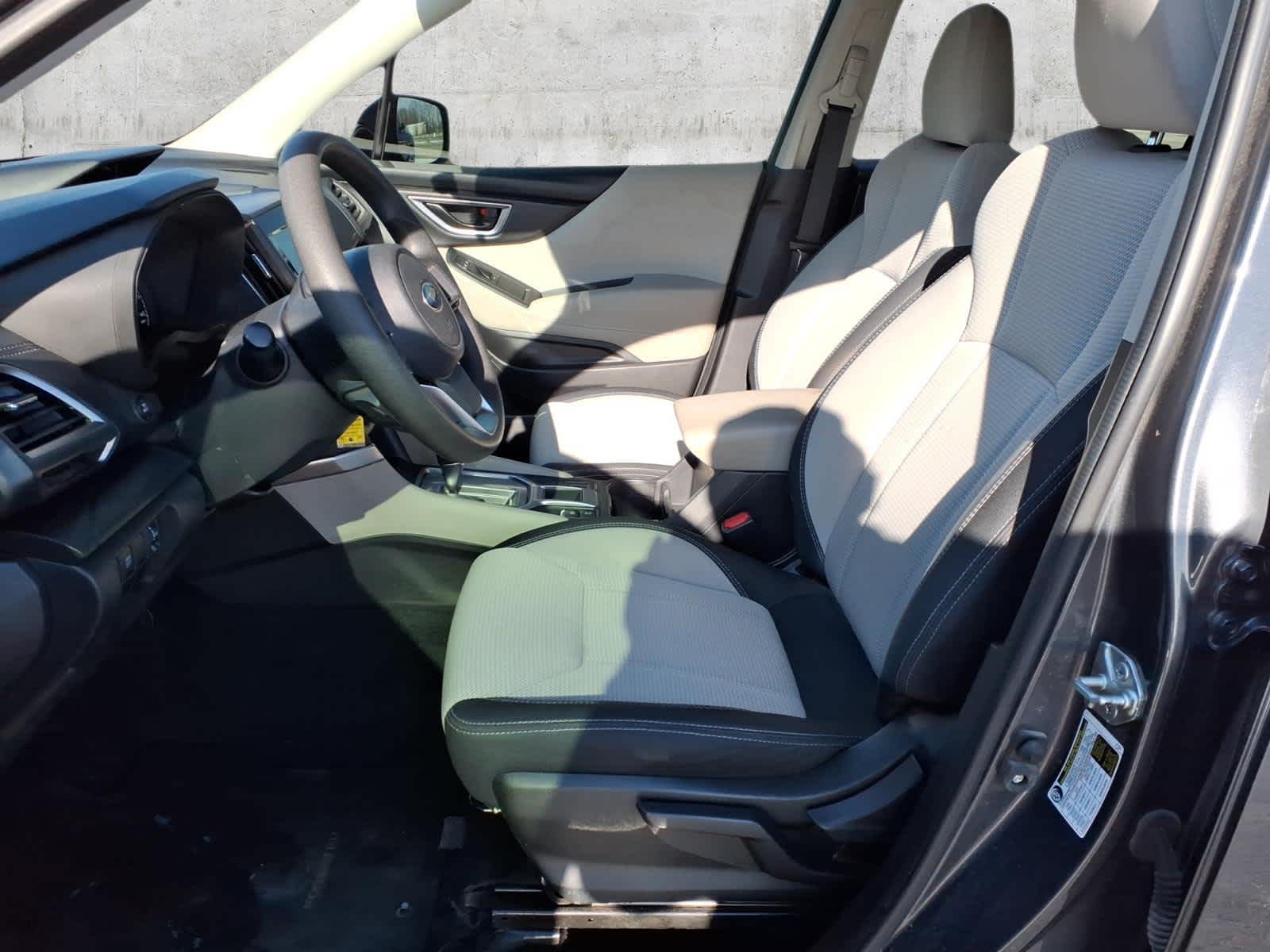 2023 Subaru Forester Base