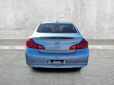 2011 INFINITI G37 Sedan x