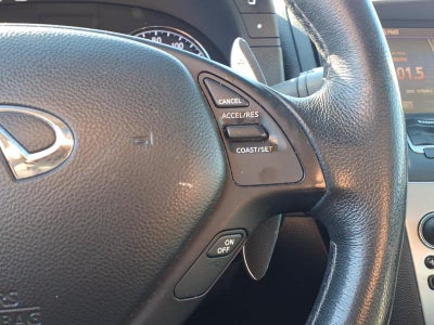 2011 INFINITI G37 Sedan x