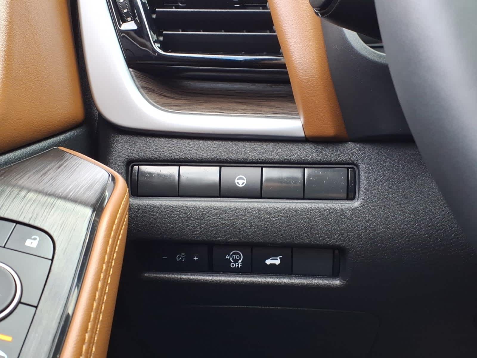 2025 Nissan Rogue Platinum