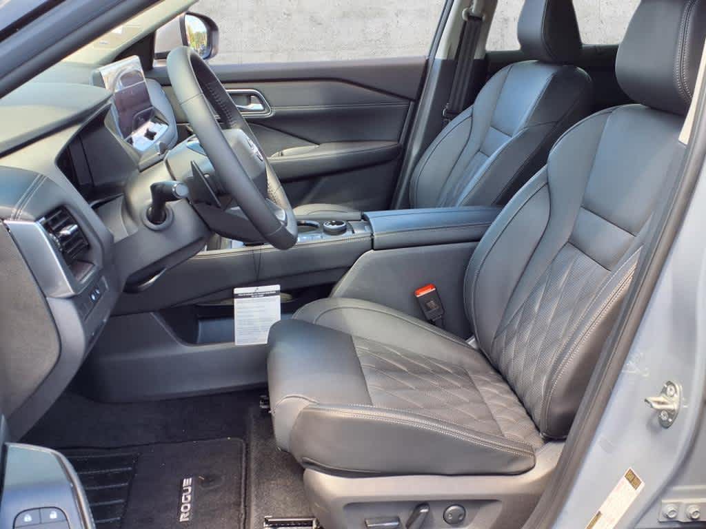 2025 Nissan Rogue Platinum